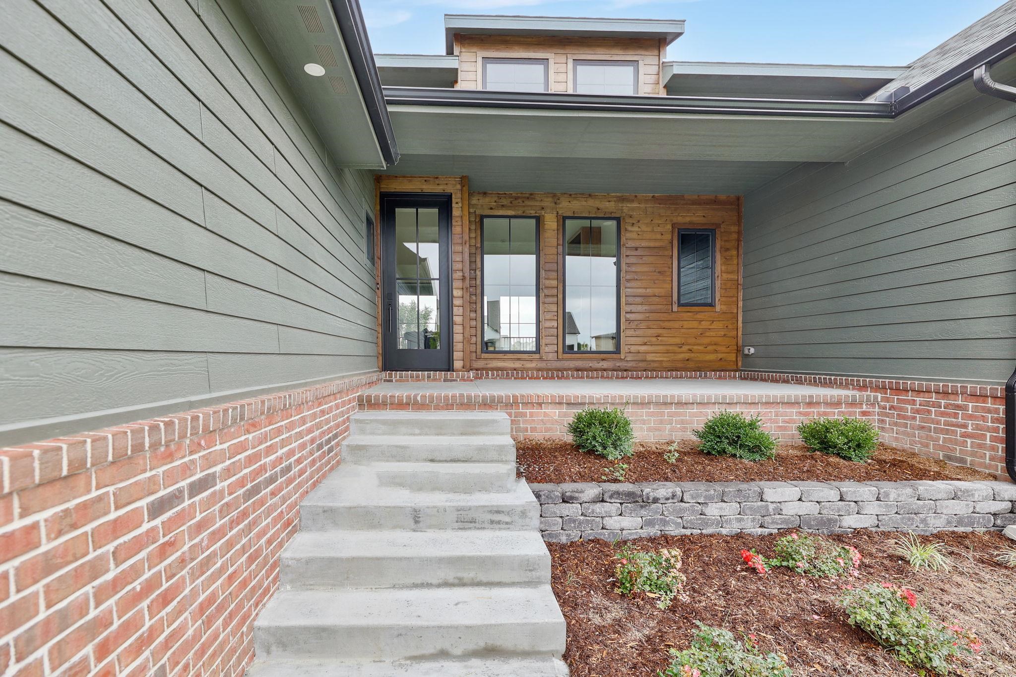 1206 W Lakeway Court Andover KS 67002