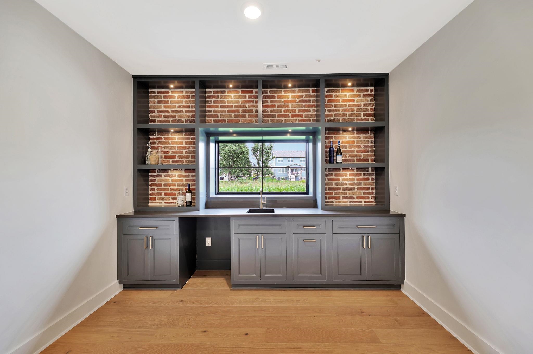 1206 W Lakeway Court Andover KS 67002