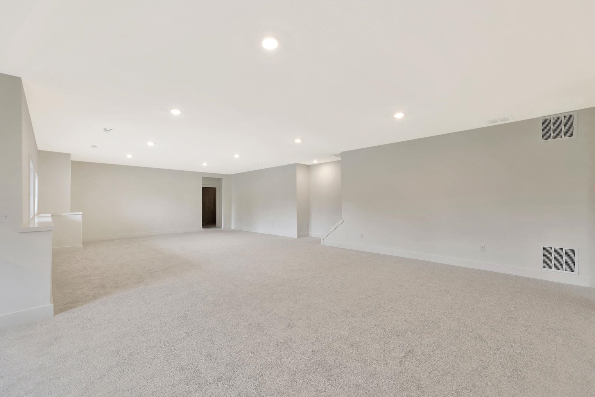 1206 W Lakeway Court Andover KS 67002