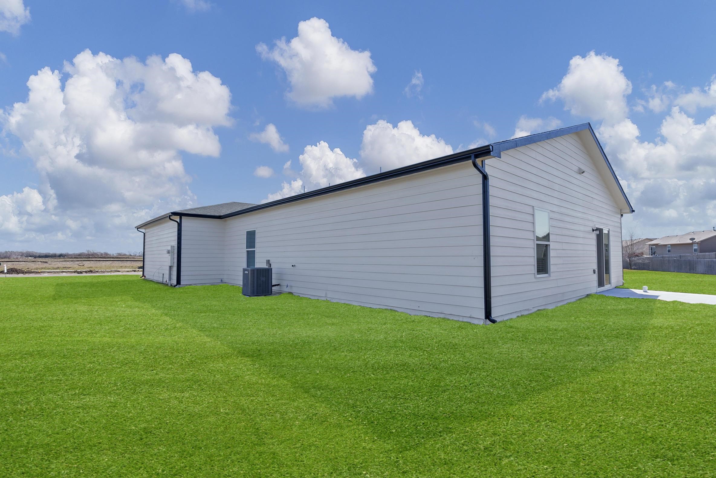 3570 E Hollandale Street Derby KS 67037