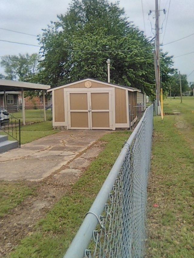 1533 N C Street Arkansas City KS 67005