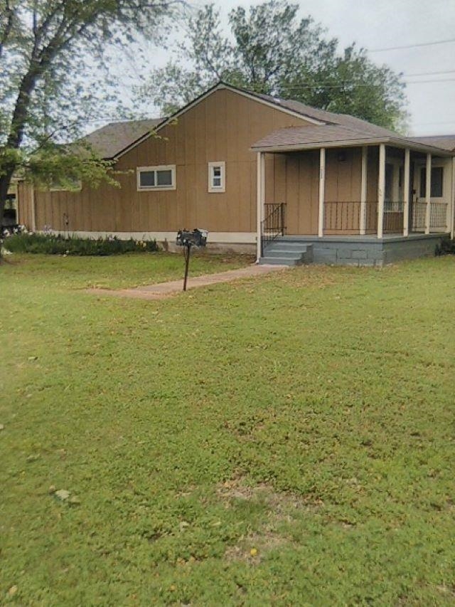 1533 N C Street Arkansas City KS 67005