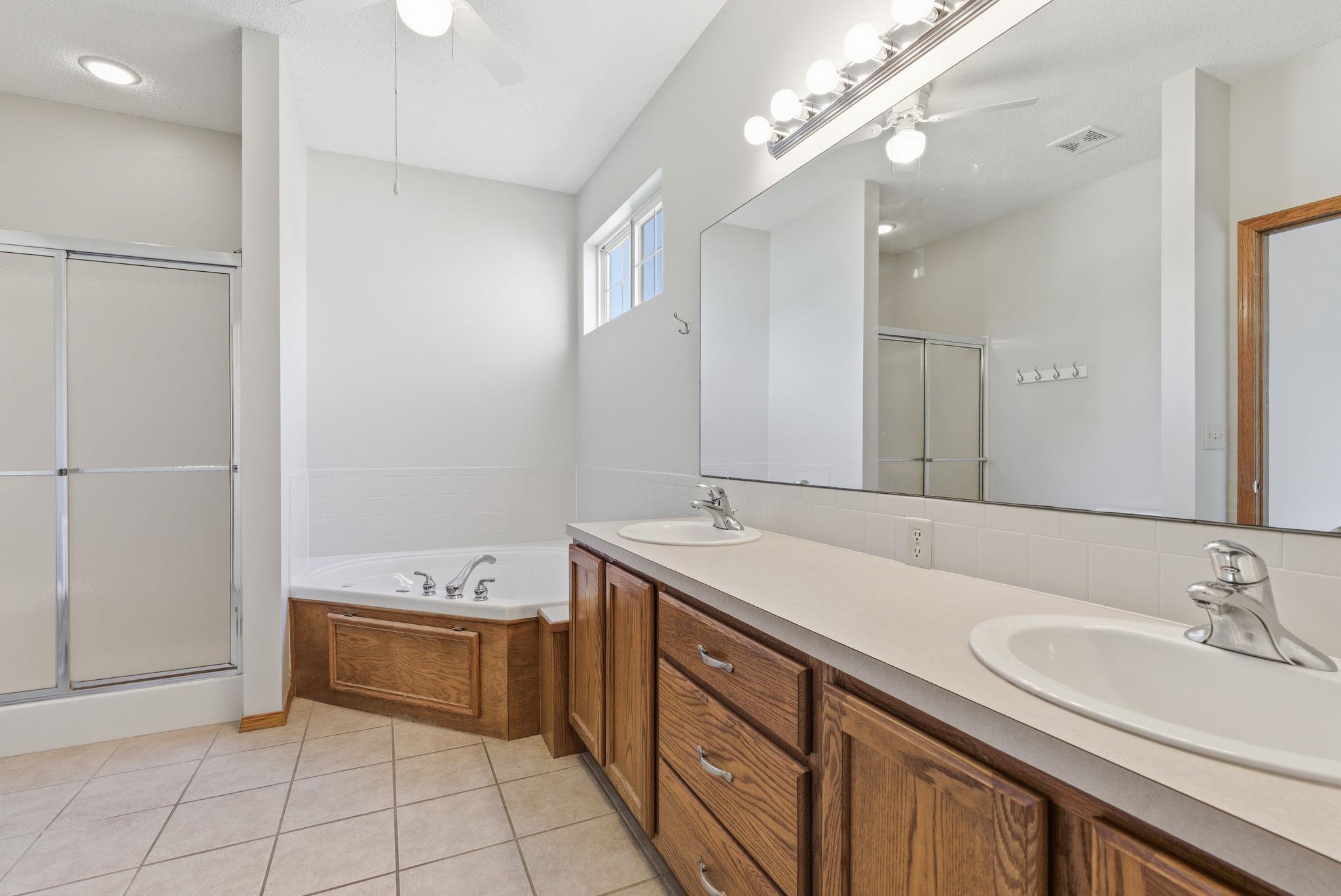 2326 N Covington Street Wichita KS 67205