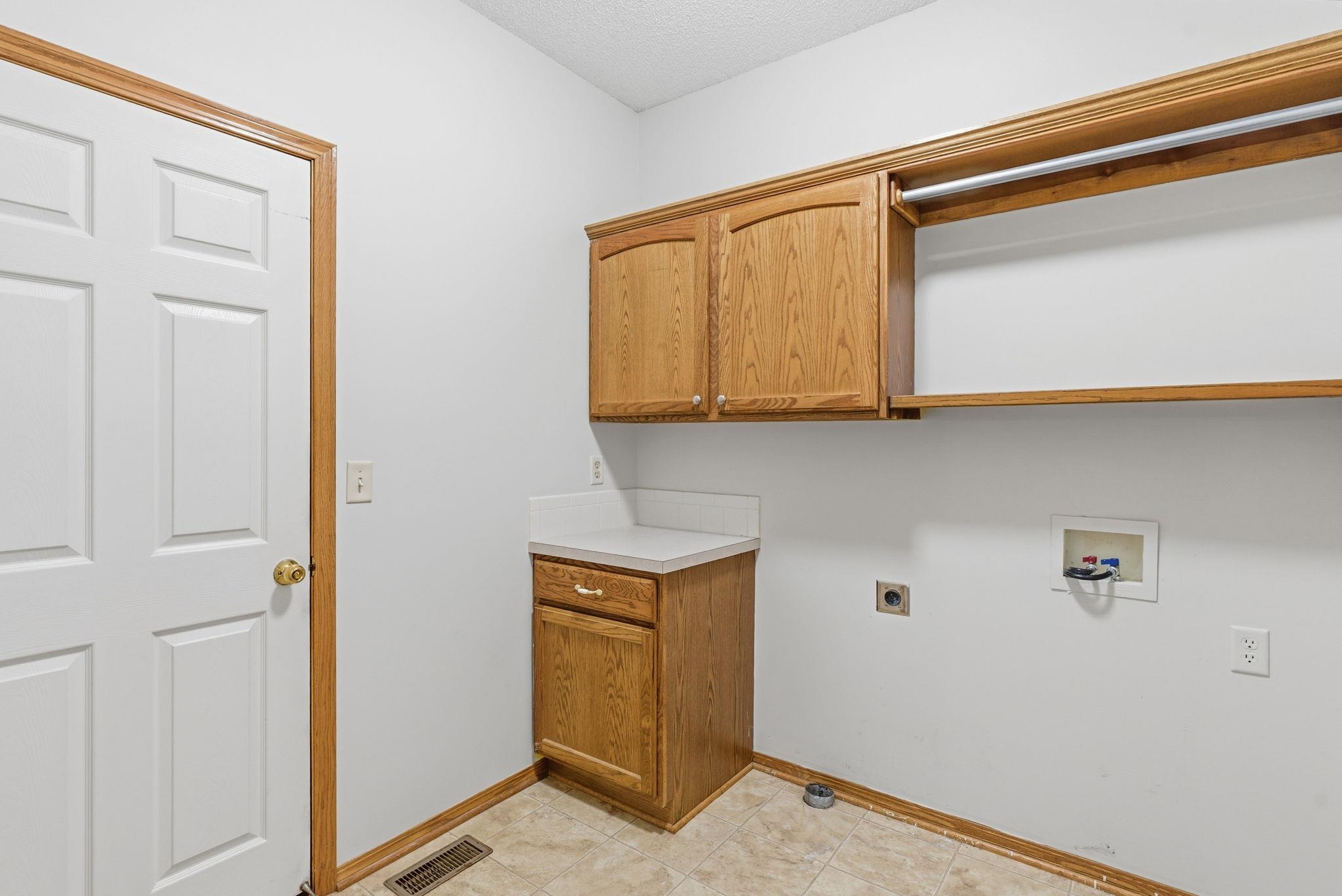2326 N Covington Street Wichita KS 67205