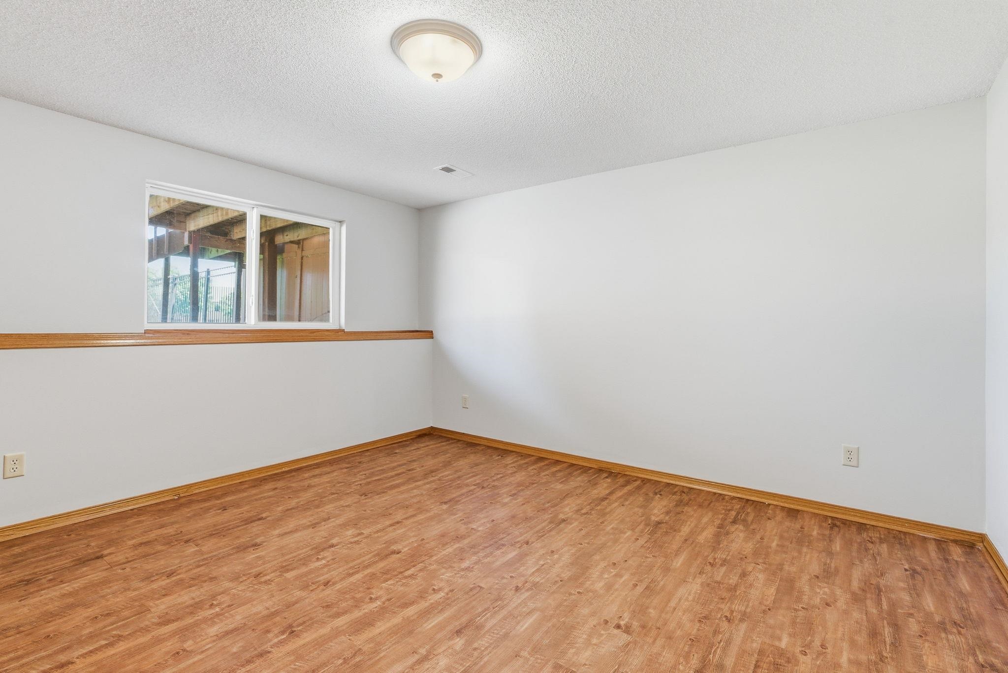 2326 N Covington Street Wichita KS 67205
