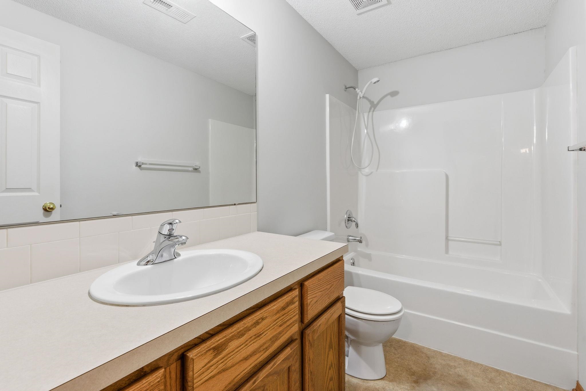 2326 N Covington Street Wichita KS 67205