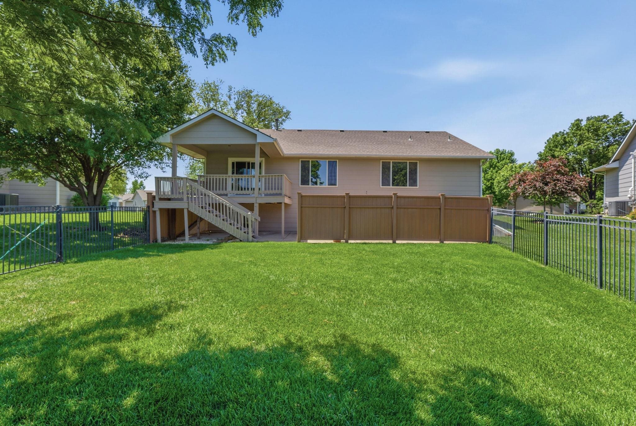 2326 N Covington Street Wichita KS 67205