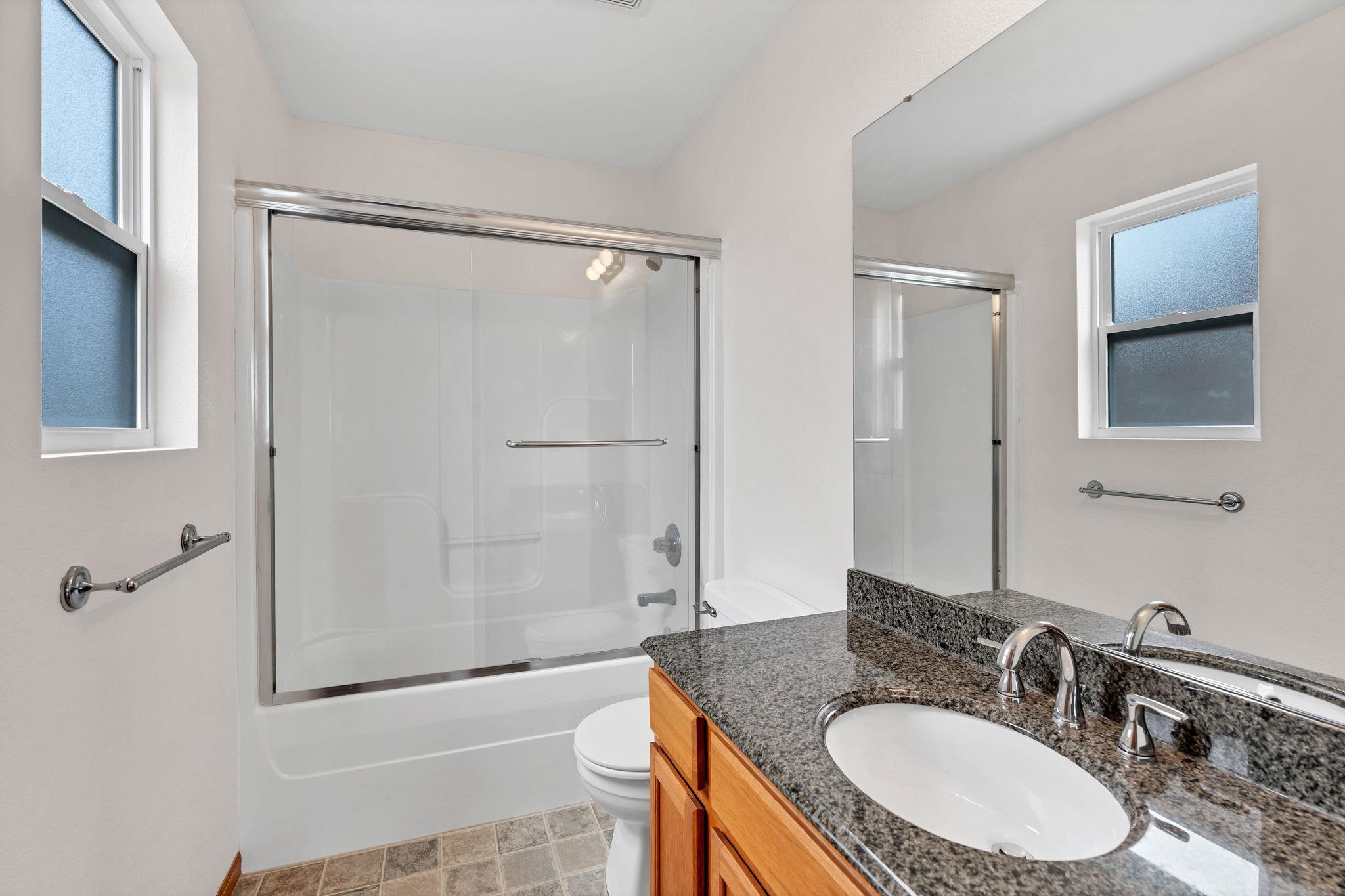 1033 E Bedell Court Augusta KS 67010