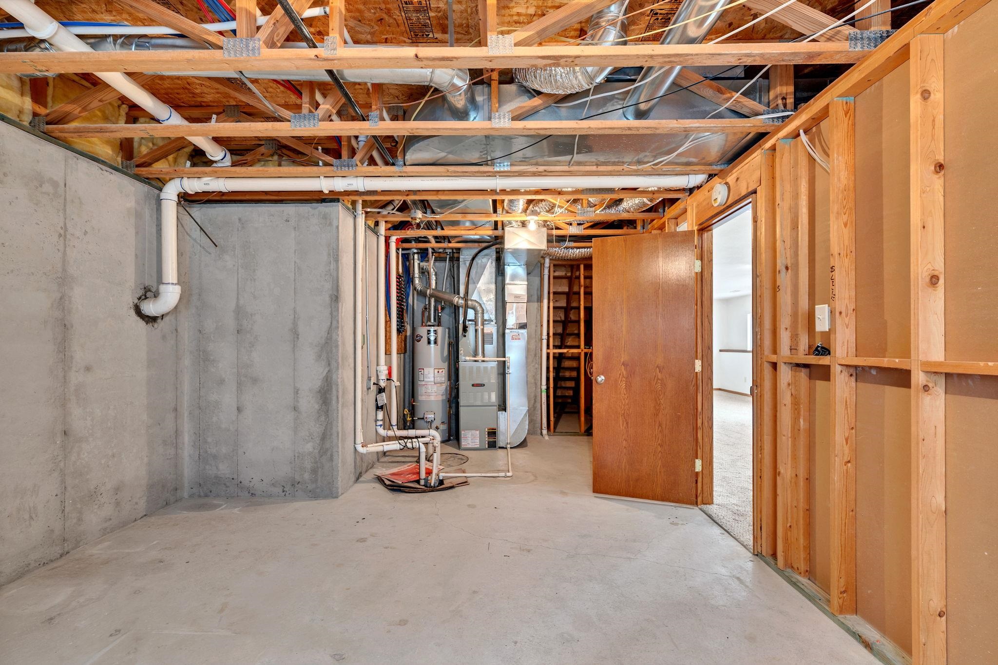 1033 E Bedell Court Augusta KS 67010