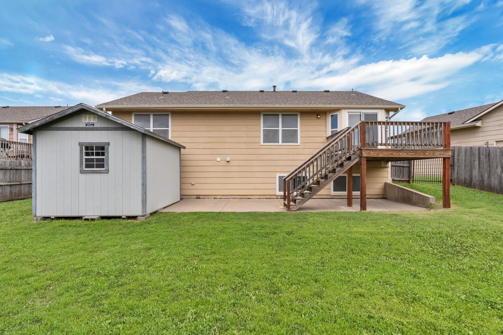 1033 E Bedell Court Augusta KS 67010