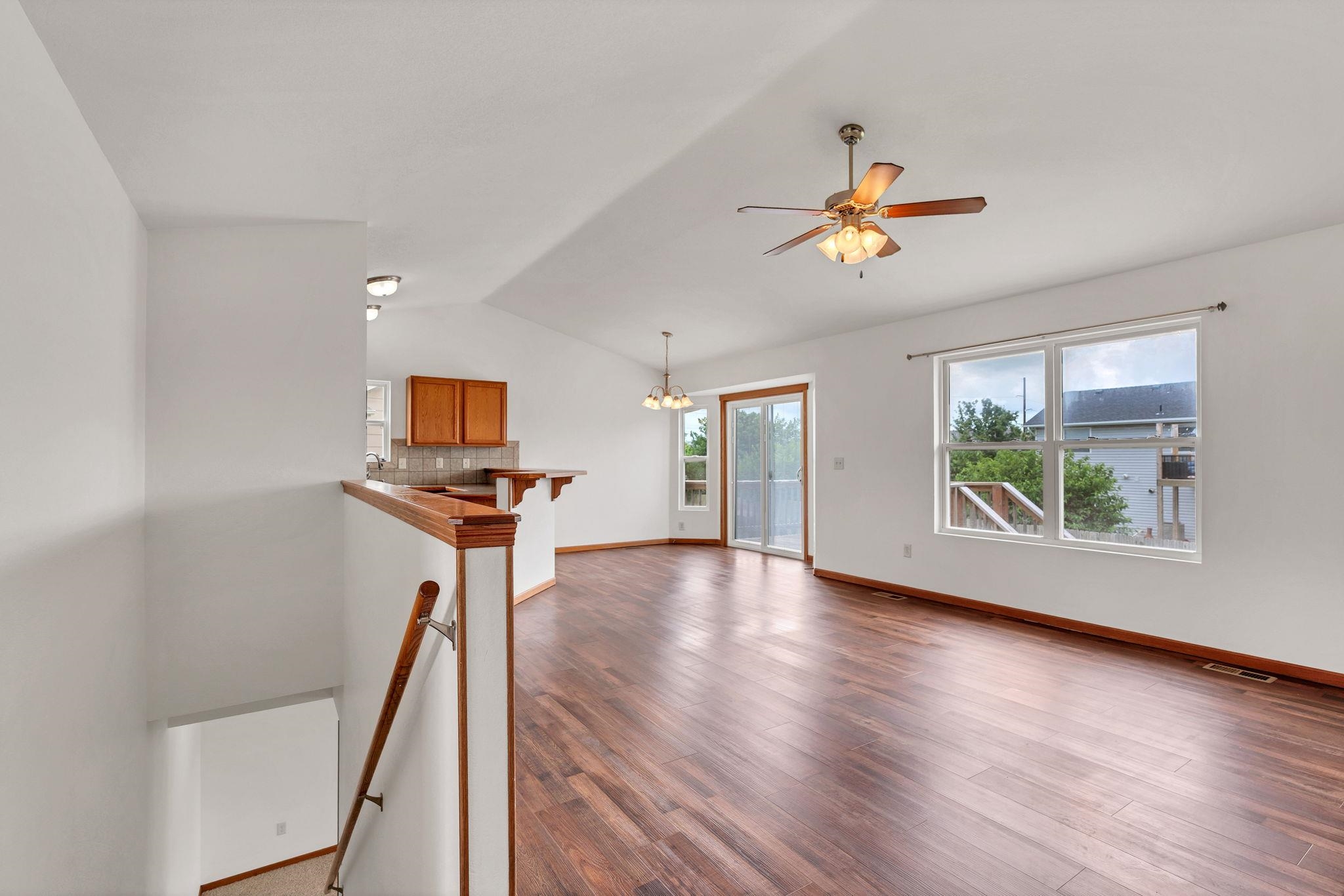 1033 E Bedell Court Augusta KS 67010