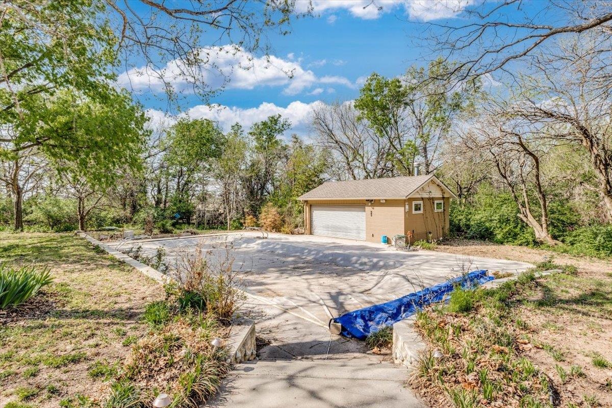 24281 31st Road Arkansas City KS 67005