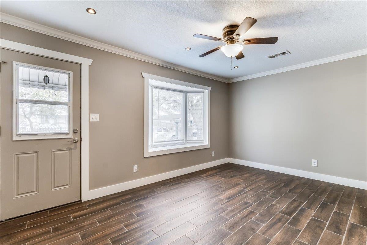1338 S Ida Avenue Wichita KS 67211