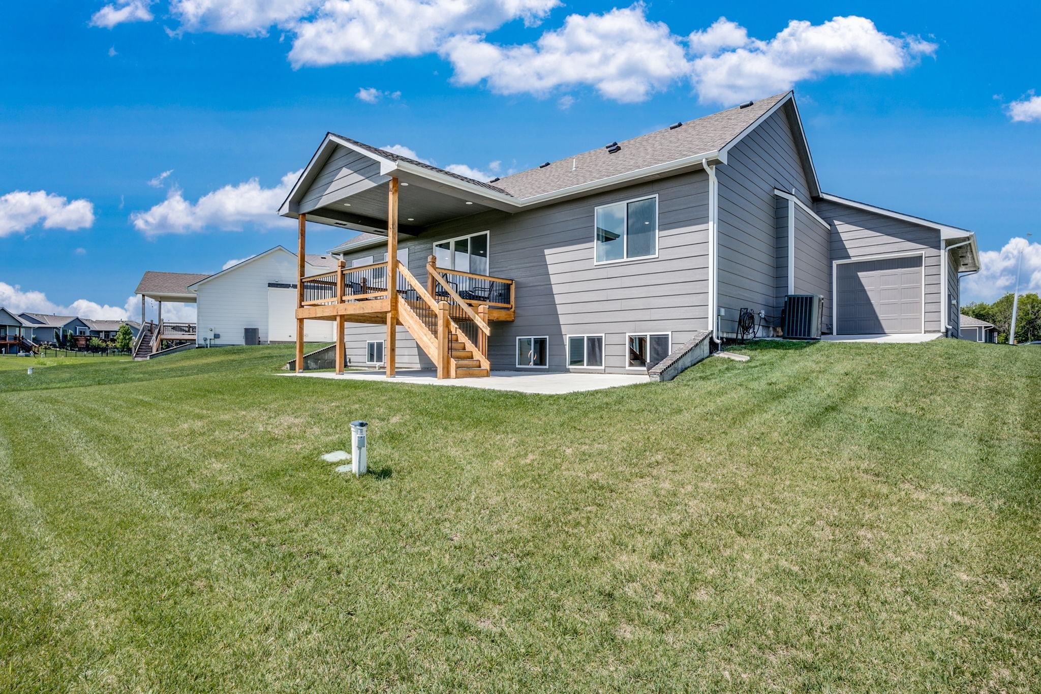 12006 E Bonita Circle Wichita KS 67207