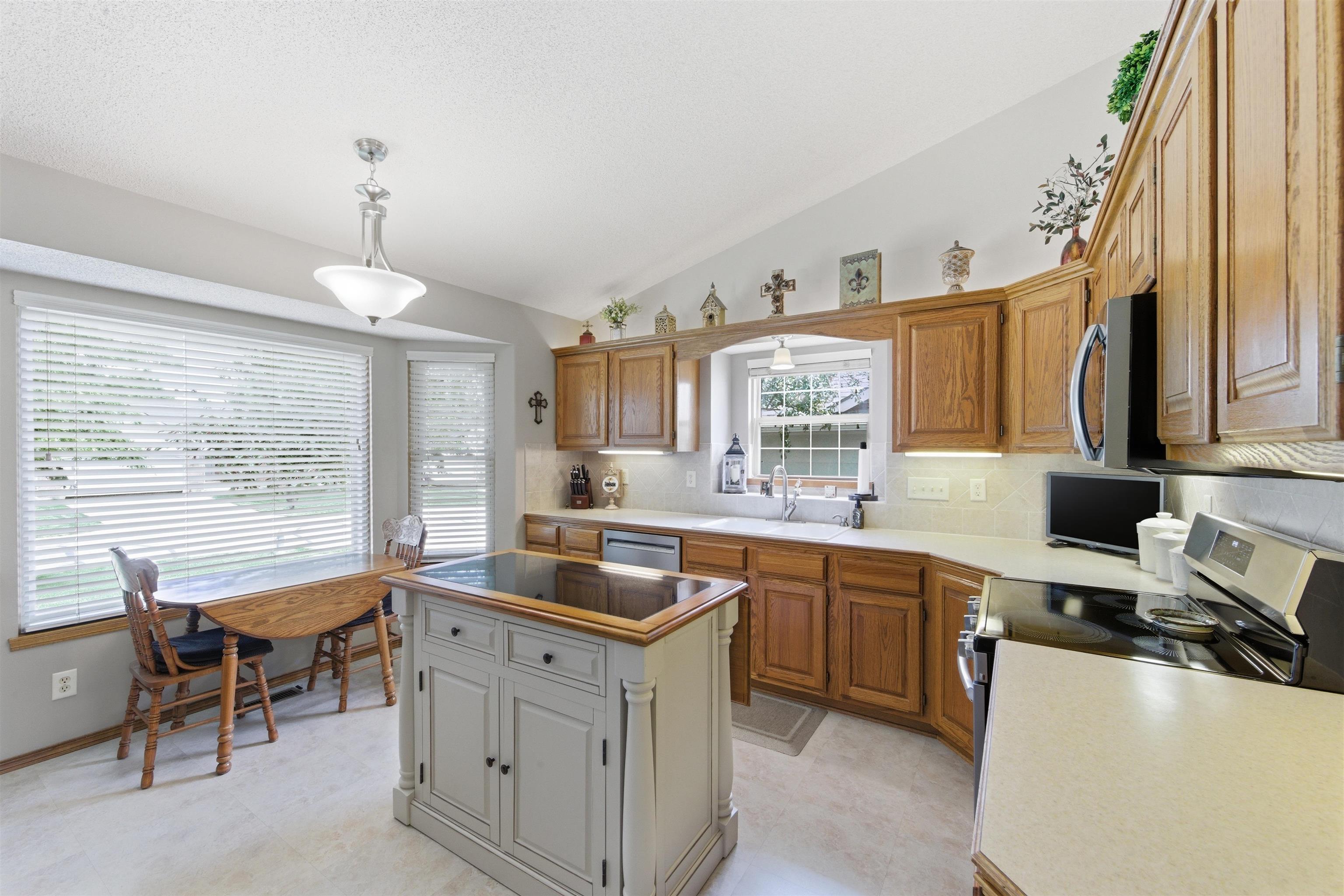 269 S Maple Dunes Court Wichita KS 67235