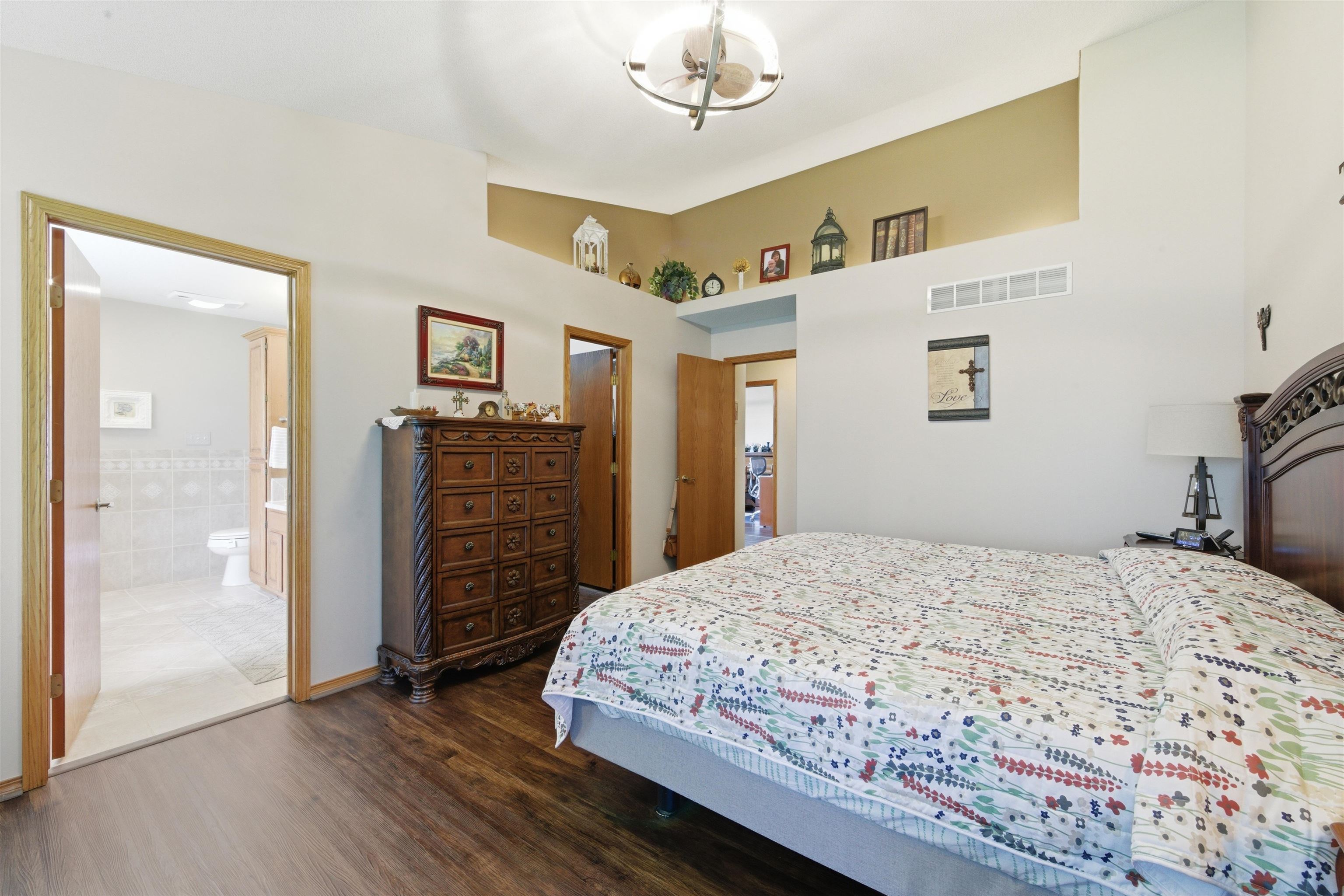 269 S Maple Dunes Court Wichita KS 67235