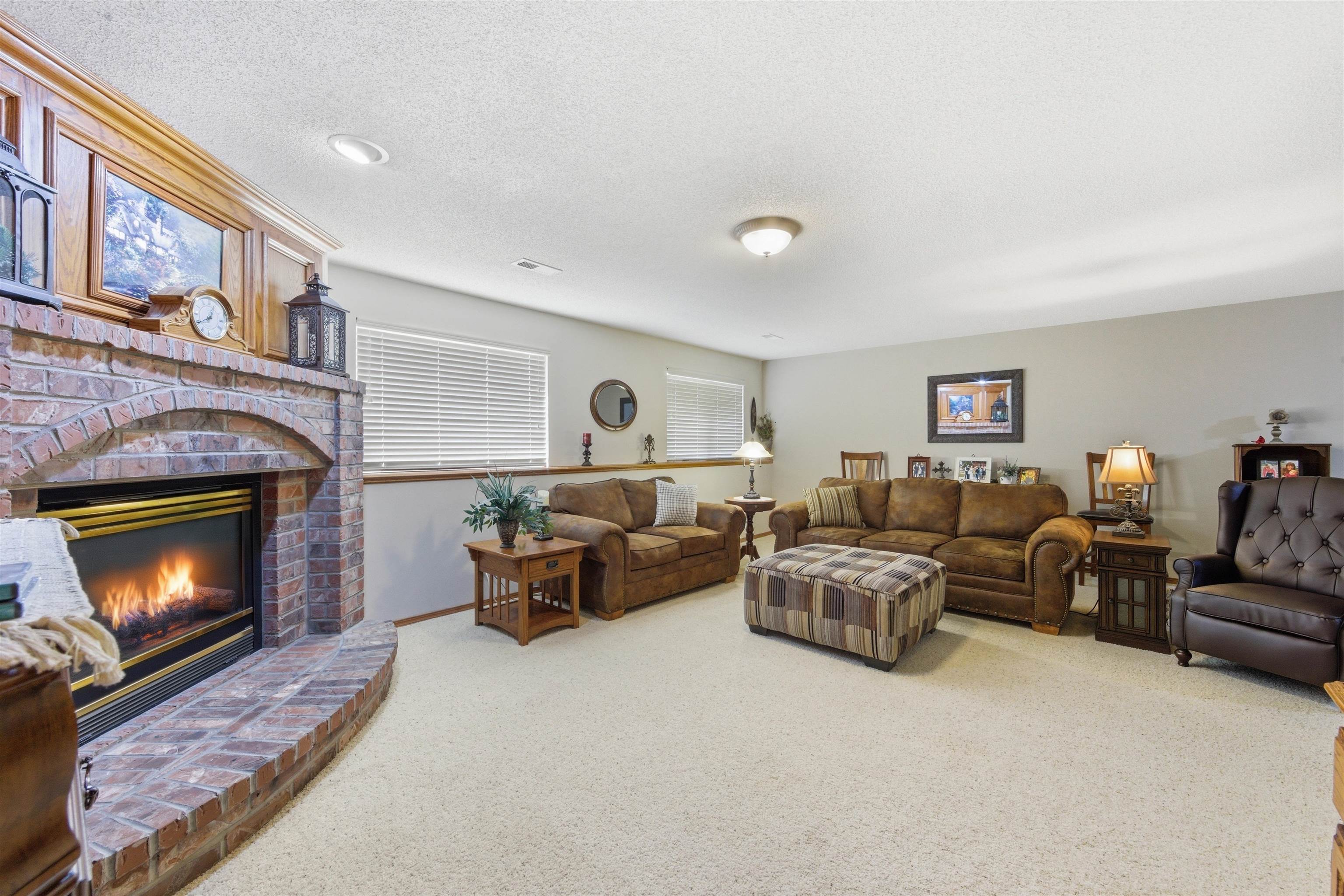 269 S Maple Dunes Court Wichita KS 67235