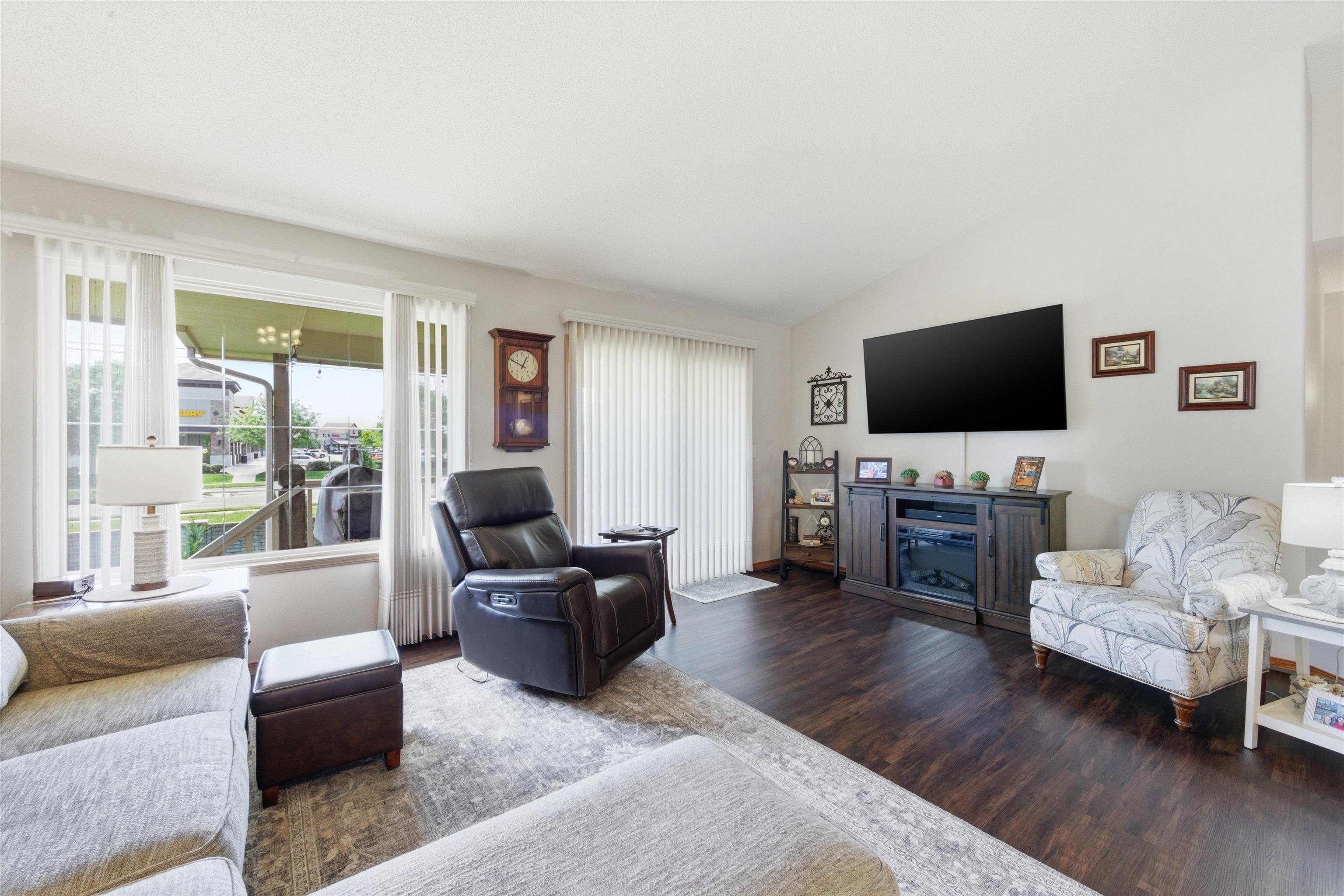 269 S Maple Dunes Court Wichita KS 67235