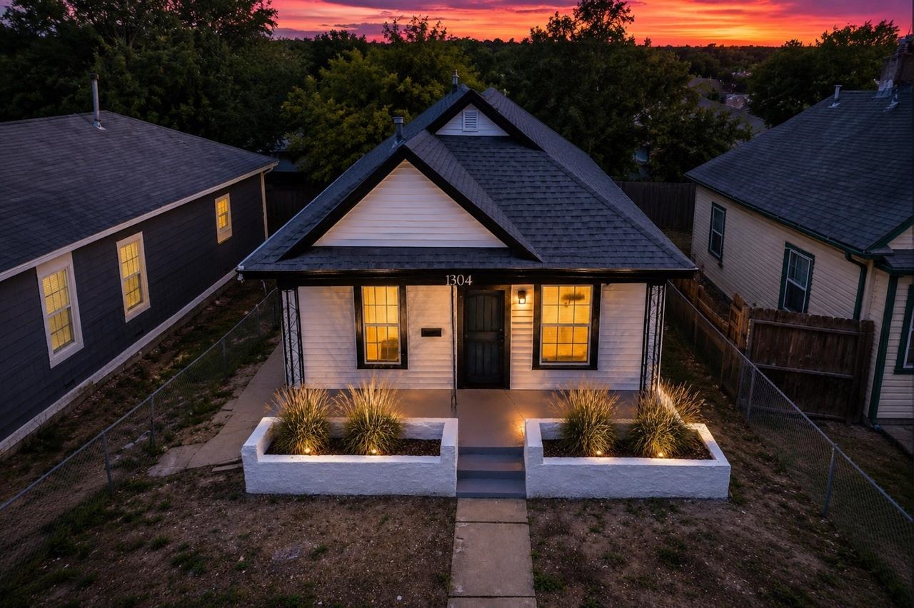 1304 N Fairview Street Wichita KS 67203