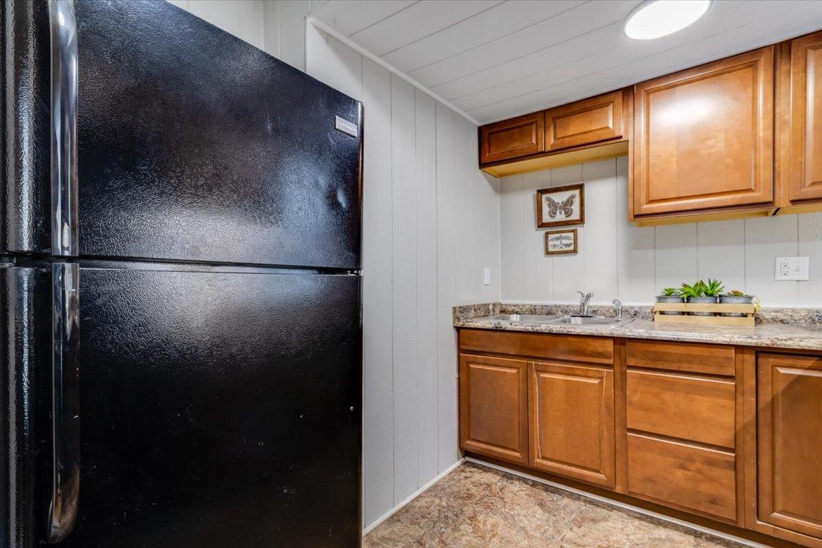 1304 N Fairview Street Wichita KS 67203