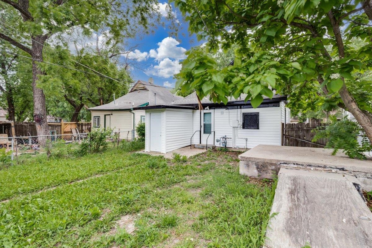 1304 N Fairview Street Wichita KS 67203