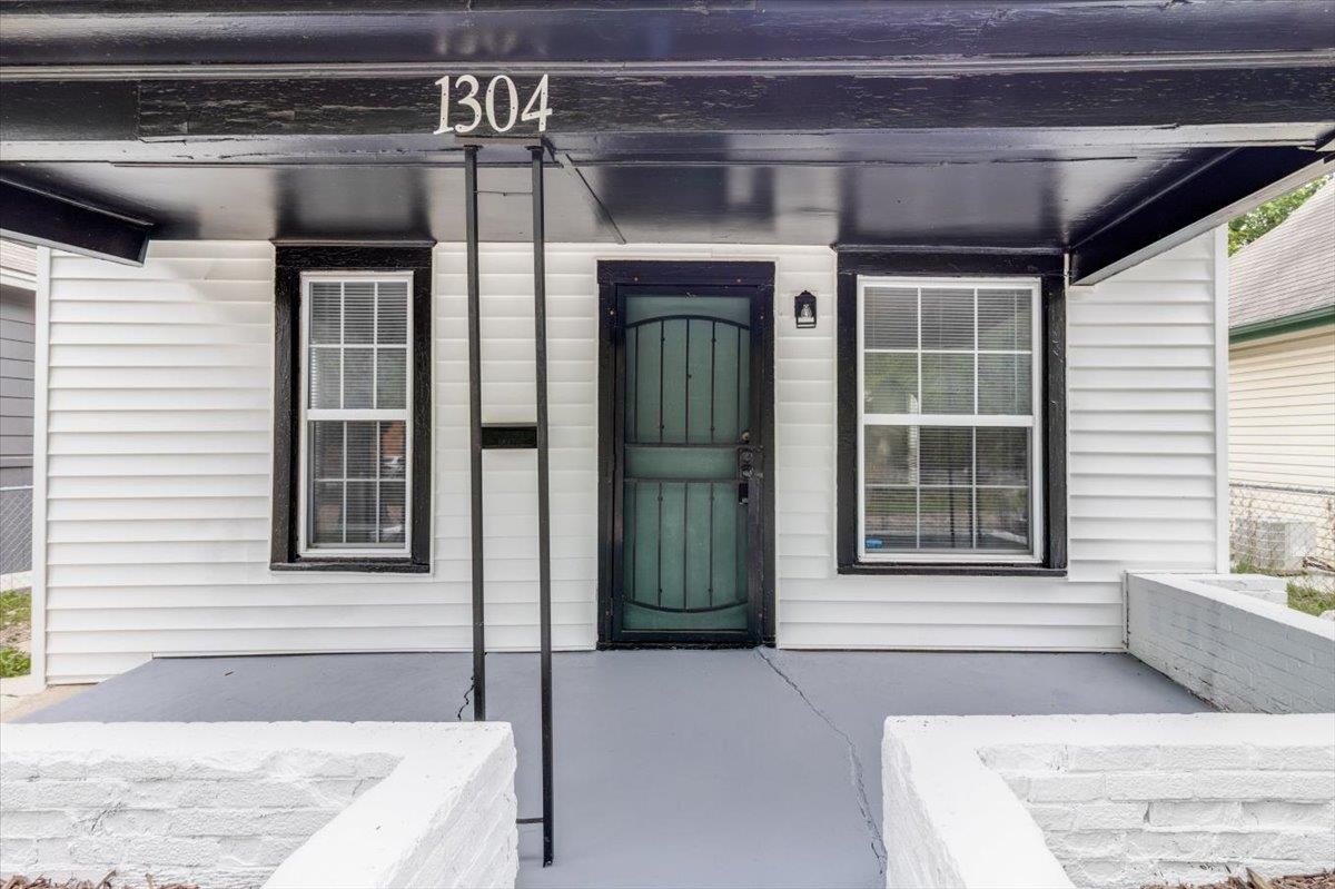 1304 N Fairview Street Wichita KS 67203
