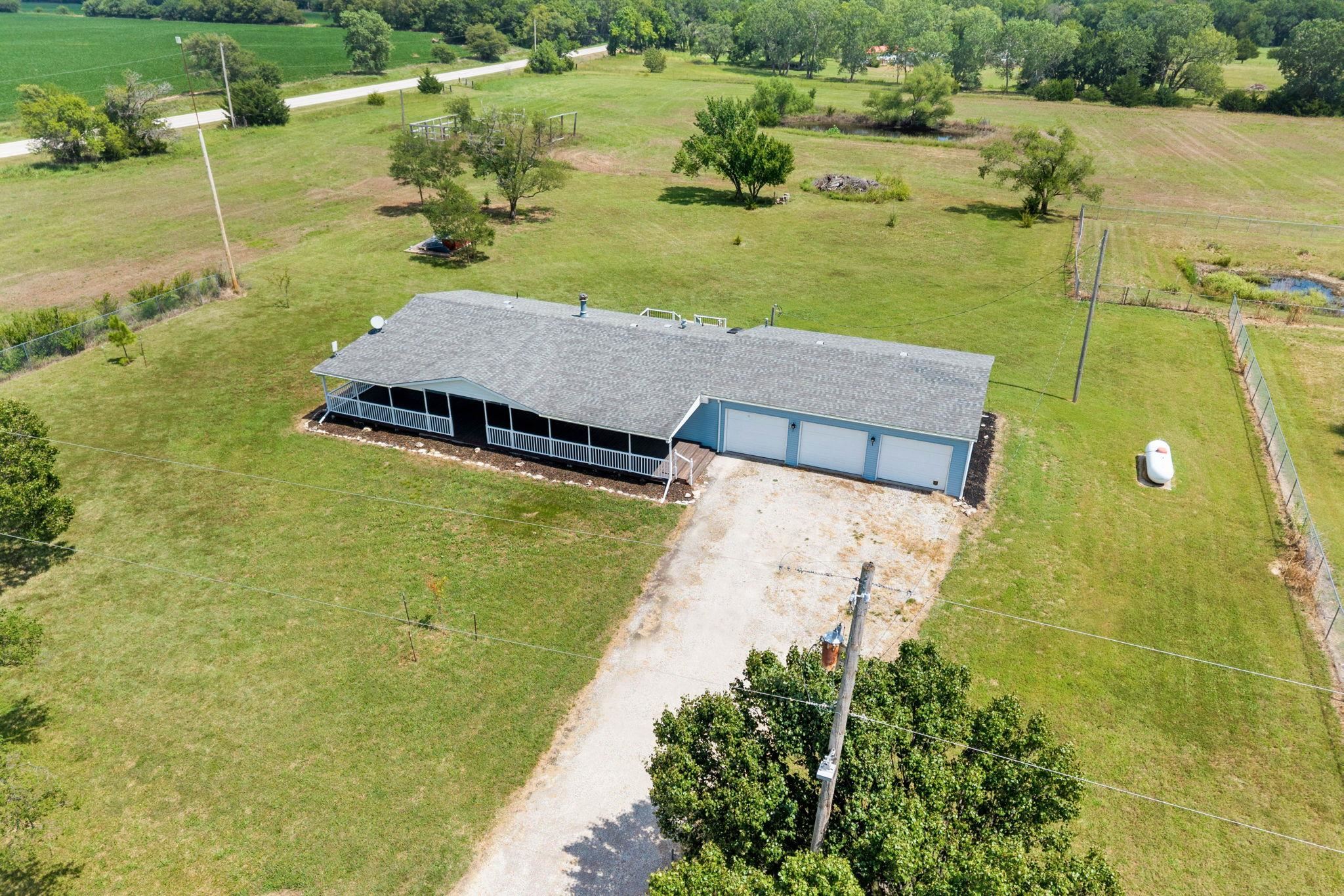 21040 SW Boyer Road Douglass KS 67039