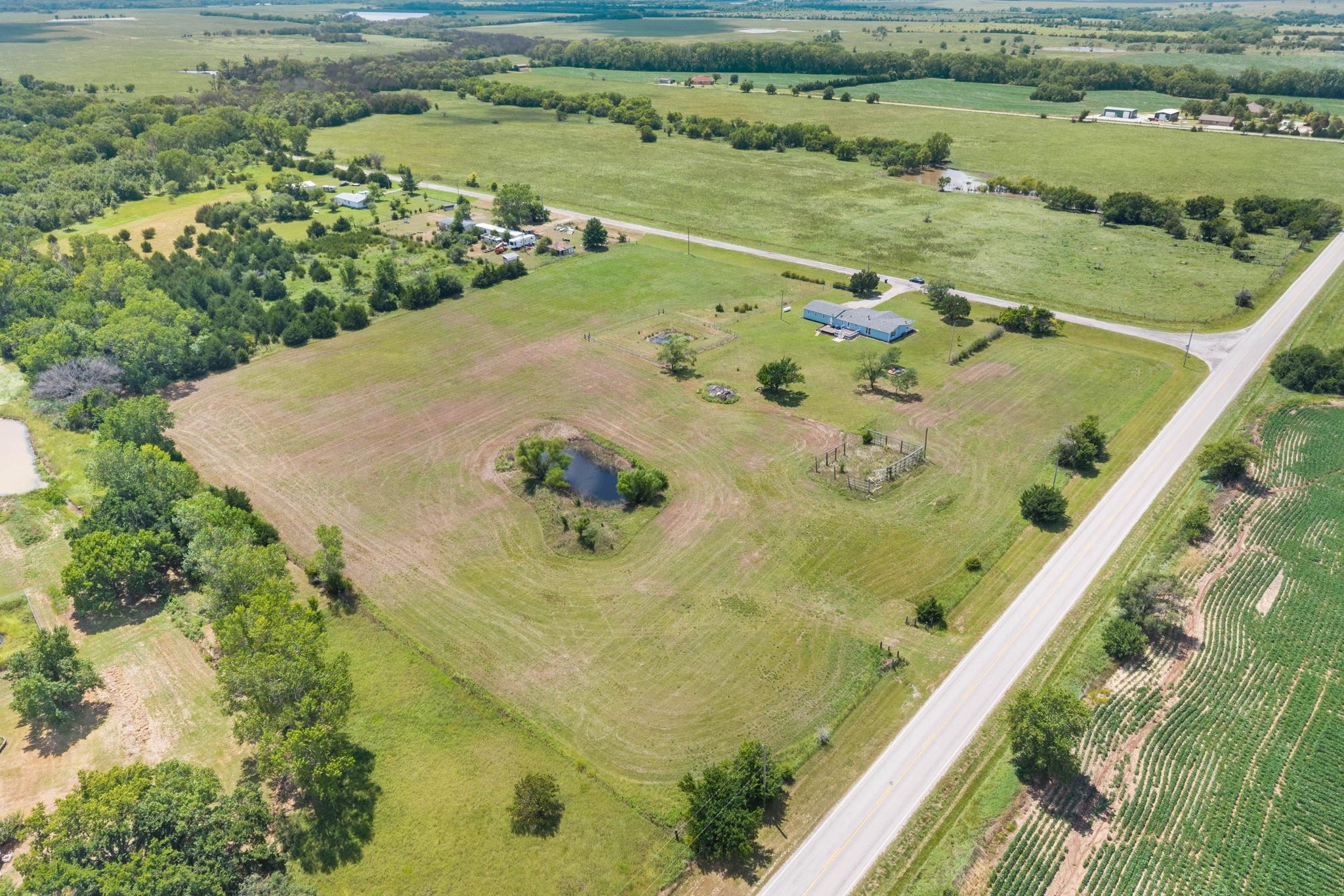 21040 SW Boyer Road Douglass KS 67039