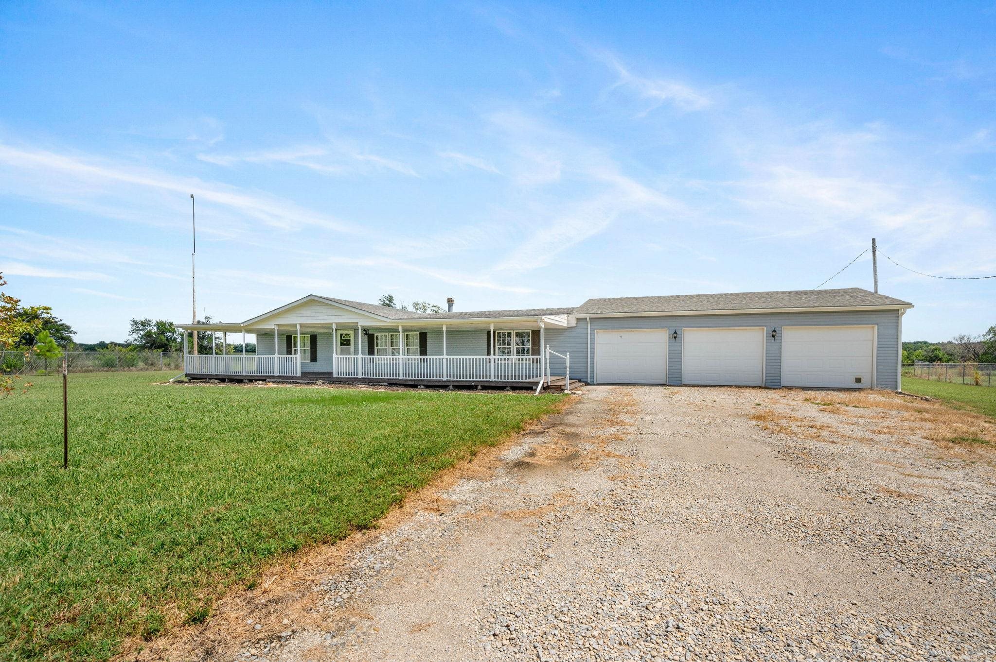 21040 SW Boyer Road Douglass KS 67039