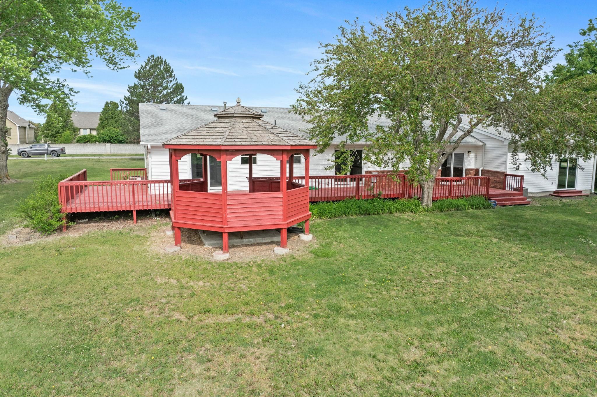 1818 S 123rd Wichita KS 67207