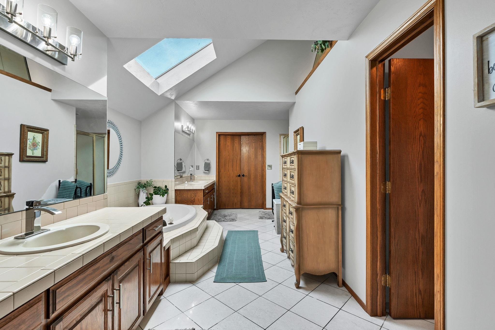 2522 N High Point Circle Wichita KS 67205