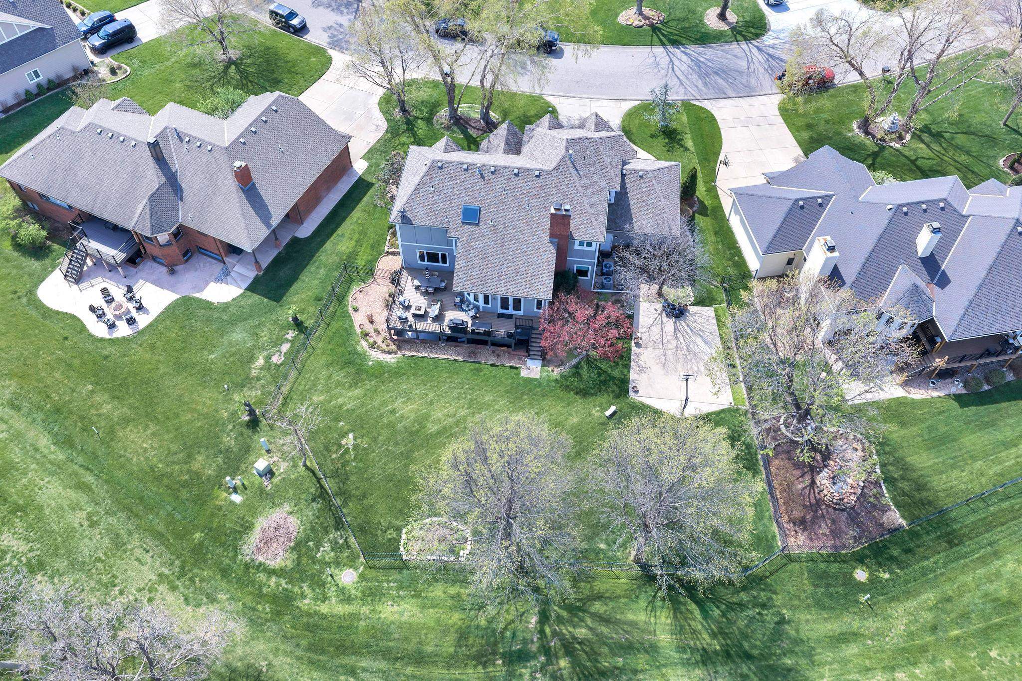 2522 N High Point Circle Wichita KS 67205