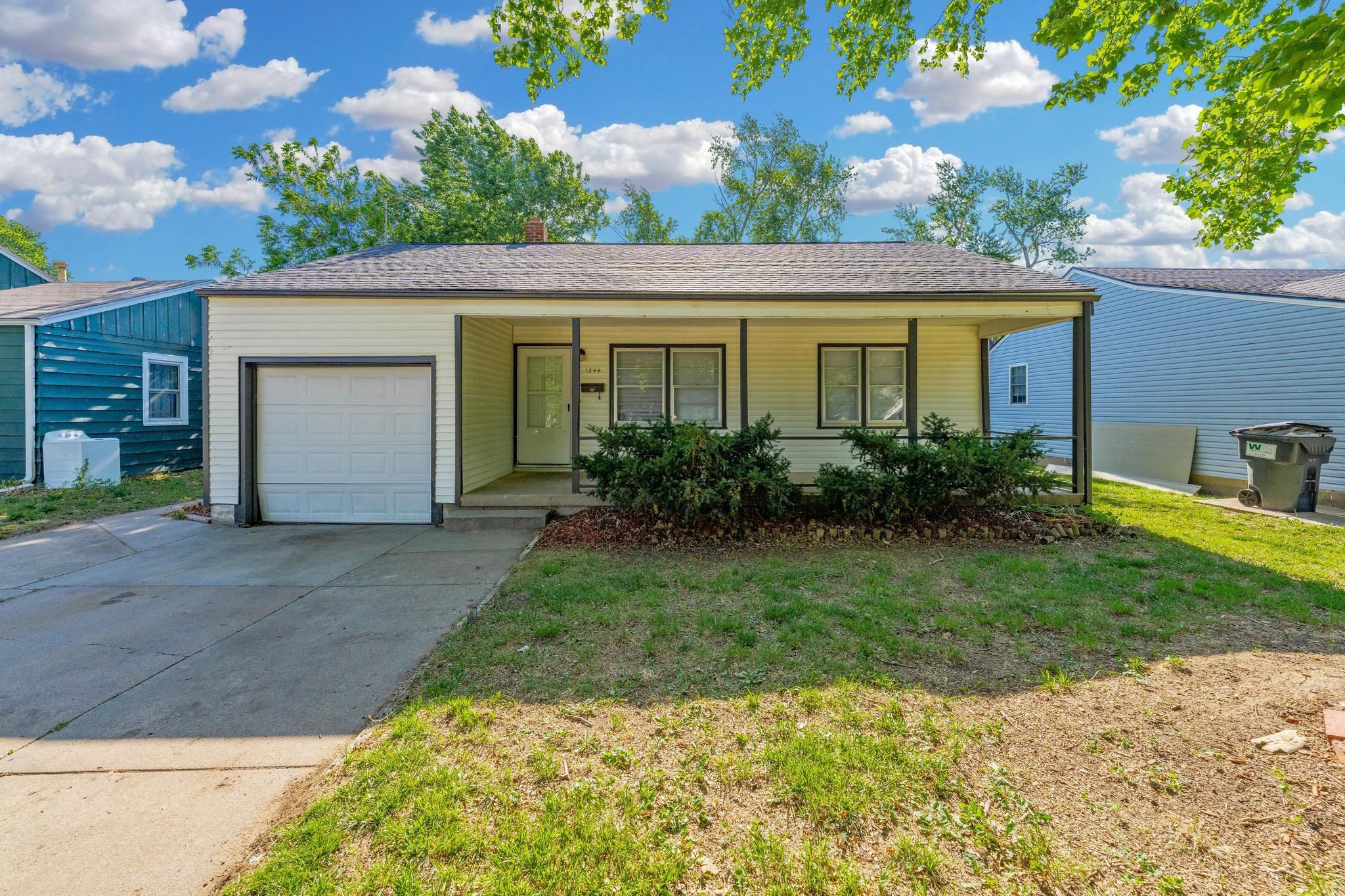1844 S Volutsia Avenue Wichita KS 67211