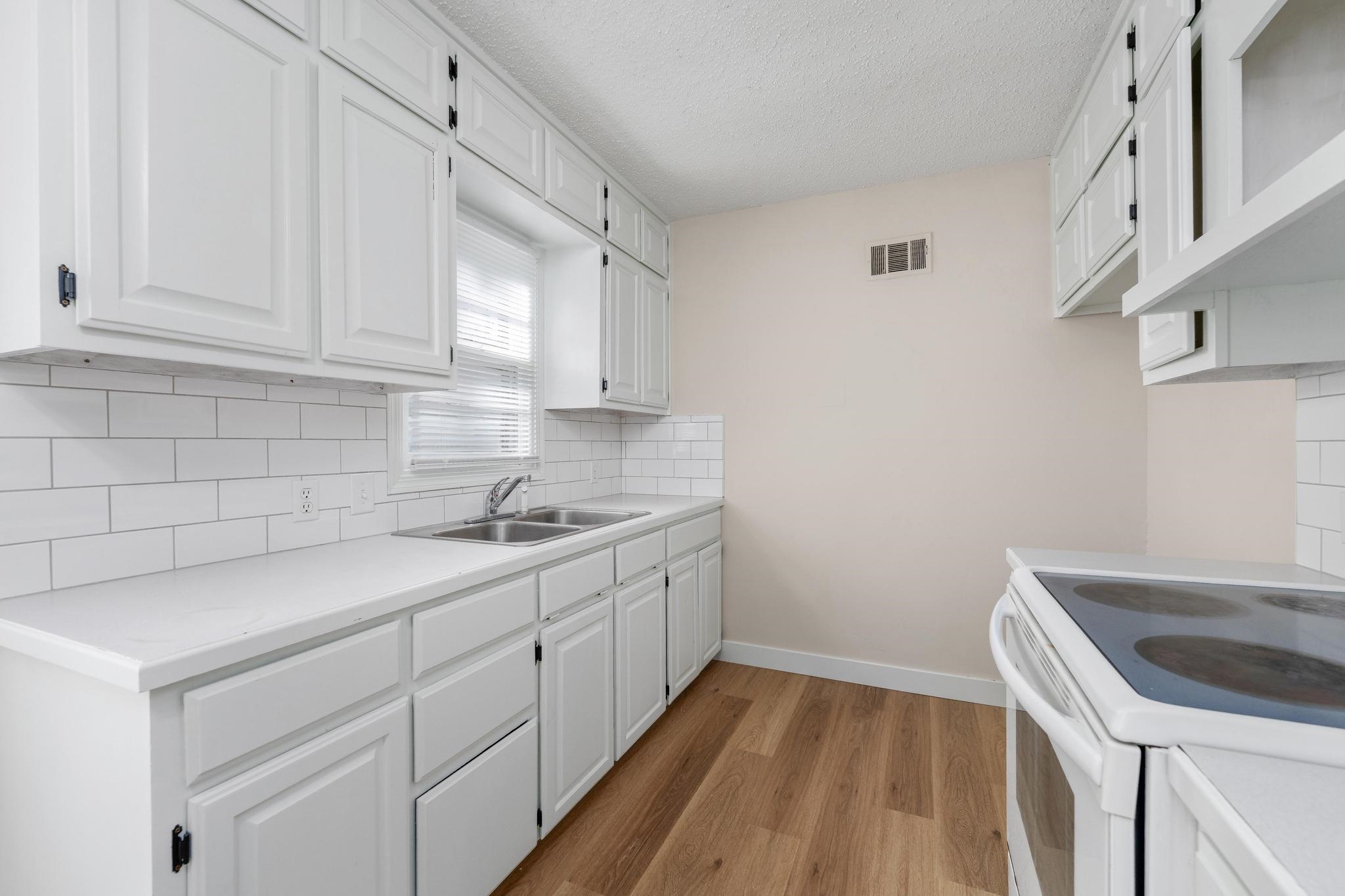 1844 S Volutsia Avenue Wichita KS 67211
