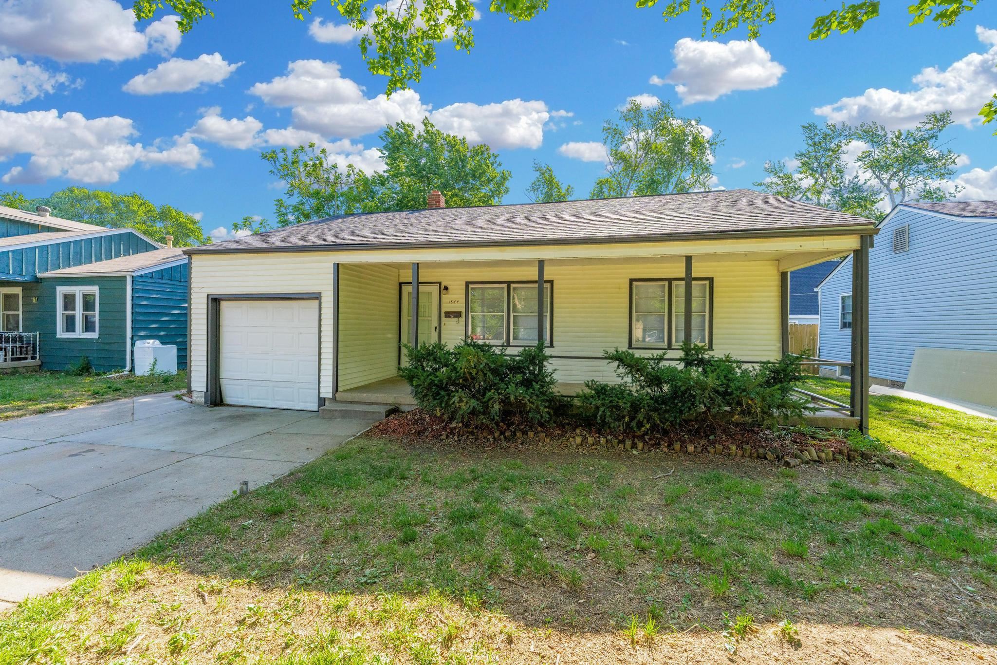 1844 S Volutsia Avenue Wichita KS 67211