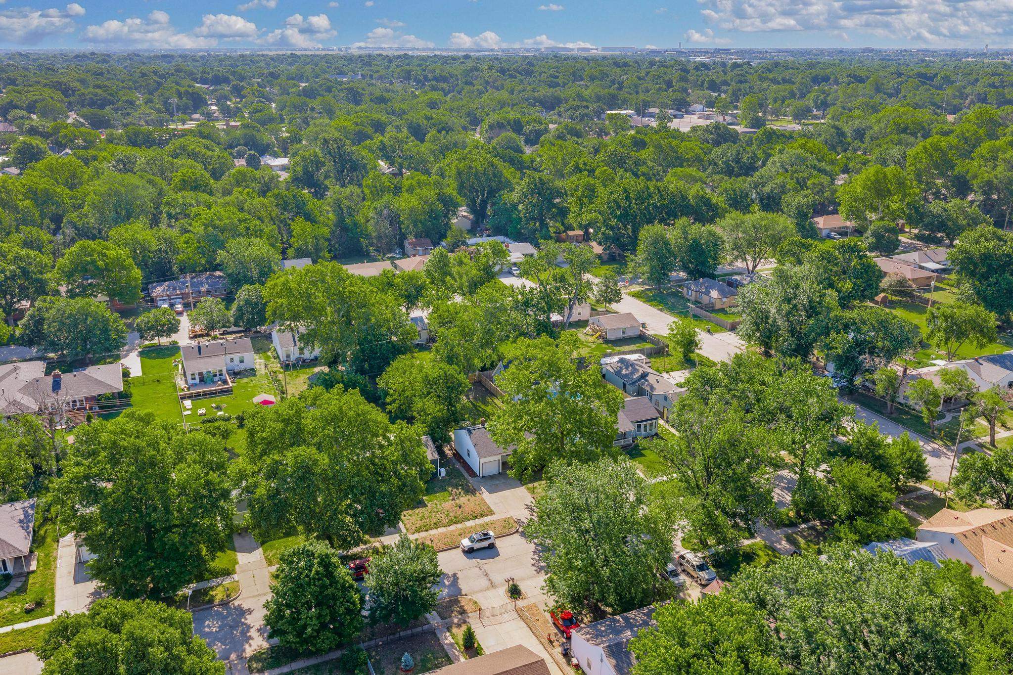 1844 S Volutsia Avenue Wichita KS 67211