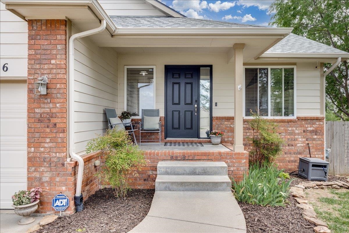 1956 E Glen Hills Derby KS 67037