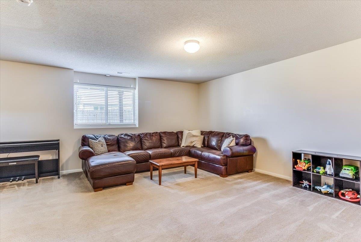 1956 E Glen Hills Derby KS 67037