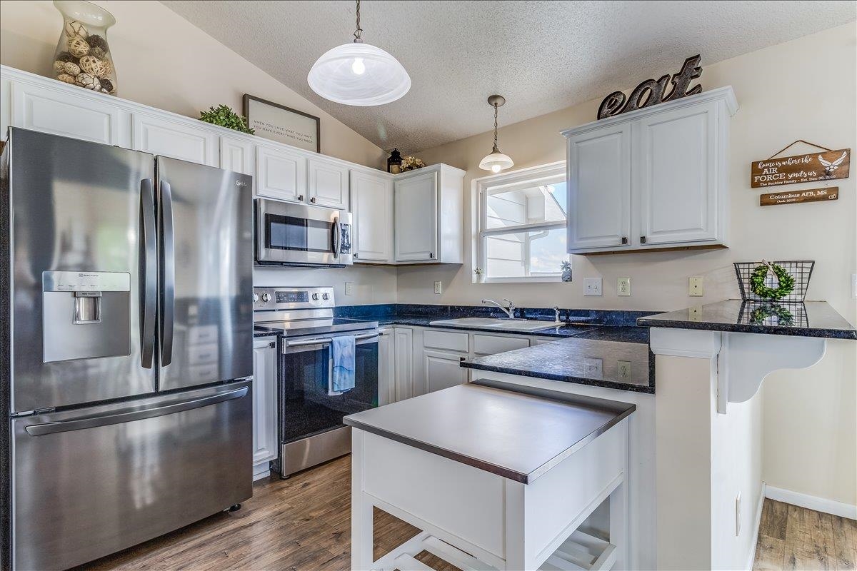 1956 E Glen Hills Derby KS 67037