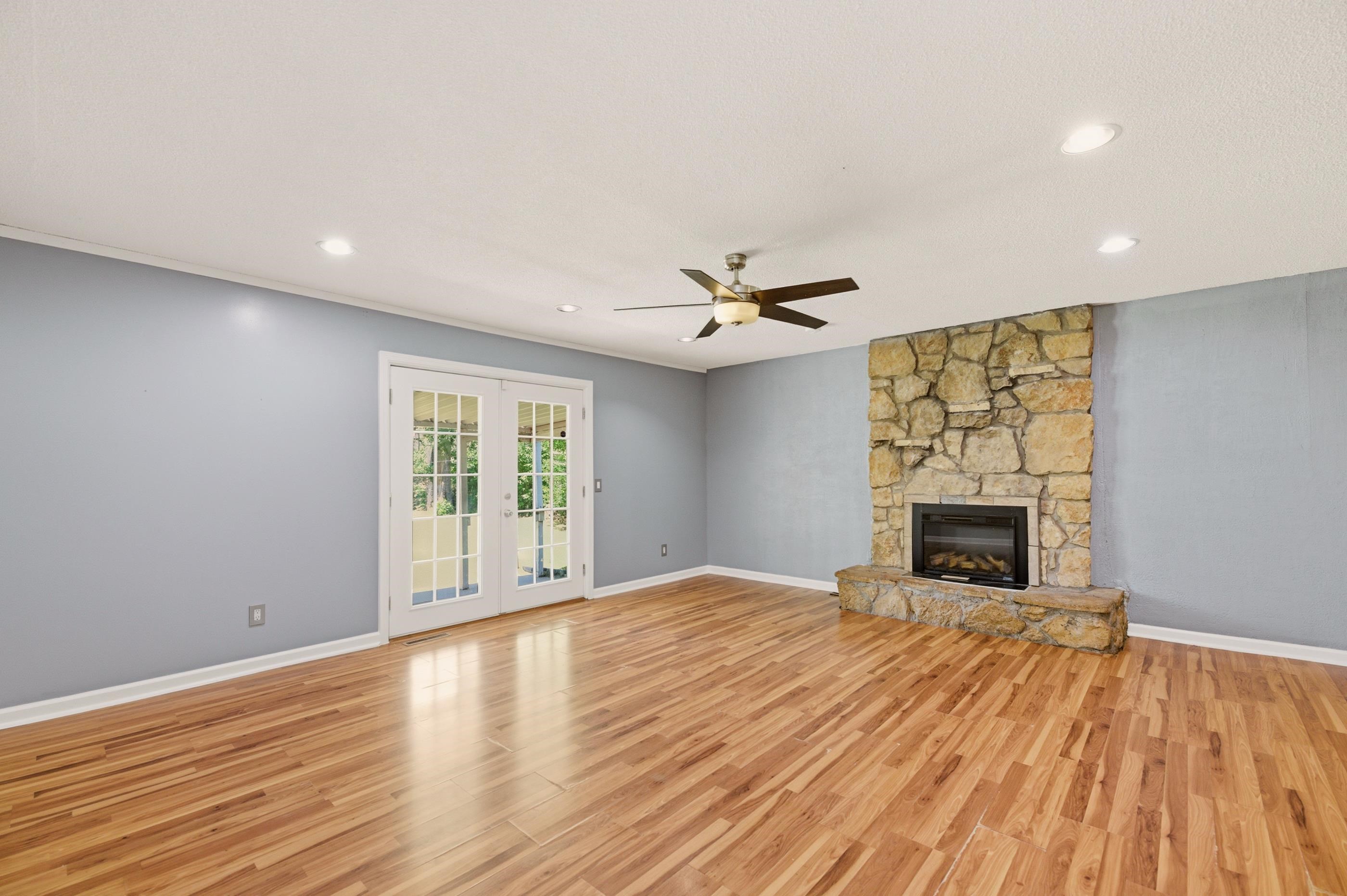 459 S All Hallows Avenue Wichita KS 67213