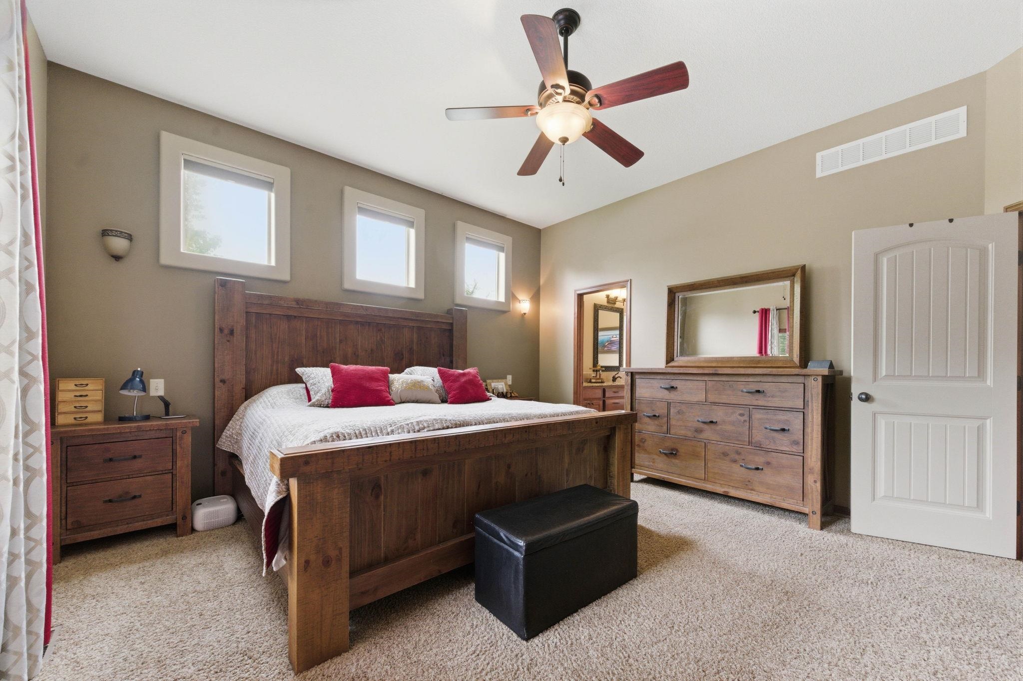 425 S Fawnwood Court Wichita KS 67235-7544