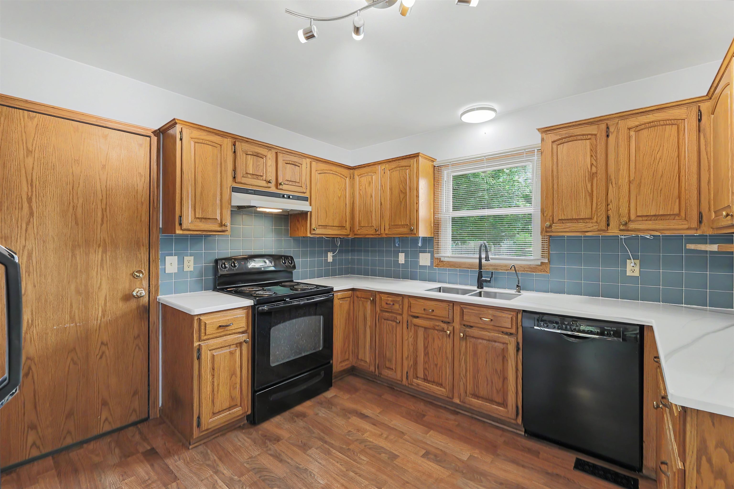 7030 E 40th Circle Wichita KS 67226-2411
