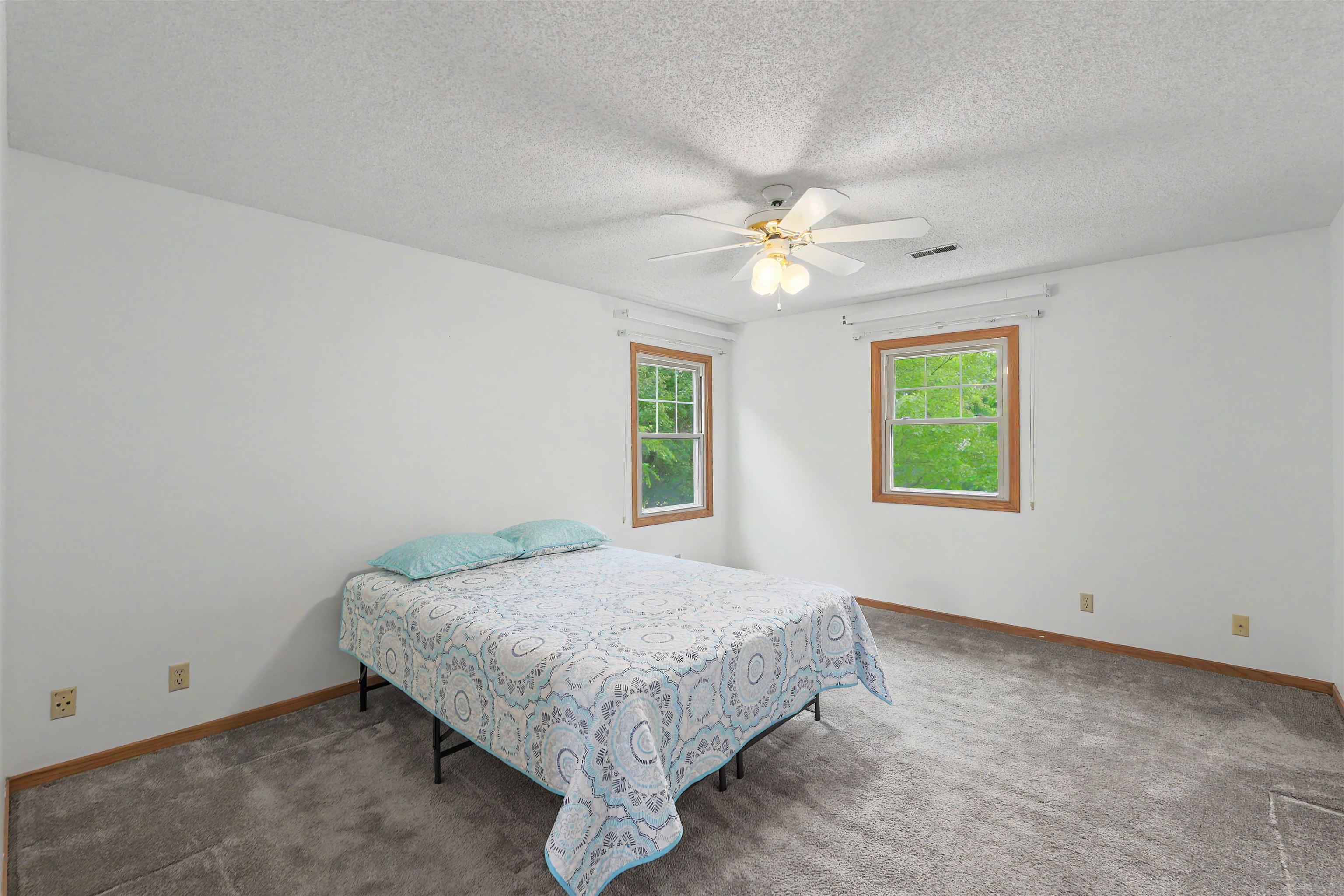 7030 E 40th Circle Wichita KS 67226-2411
