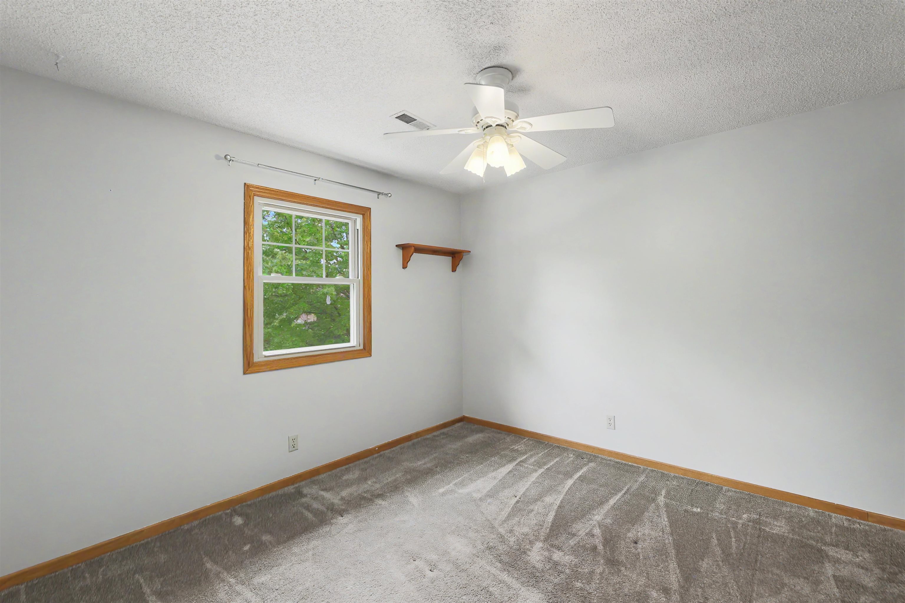 7030 E 40th Circle Wichita KS 67226-2411