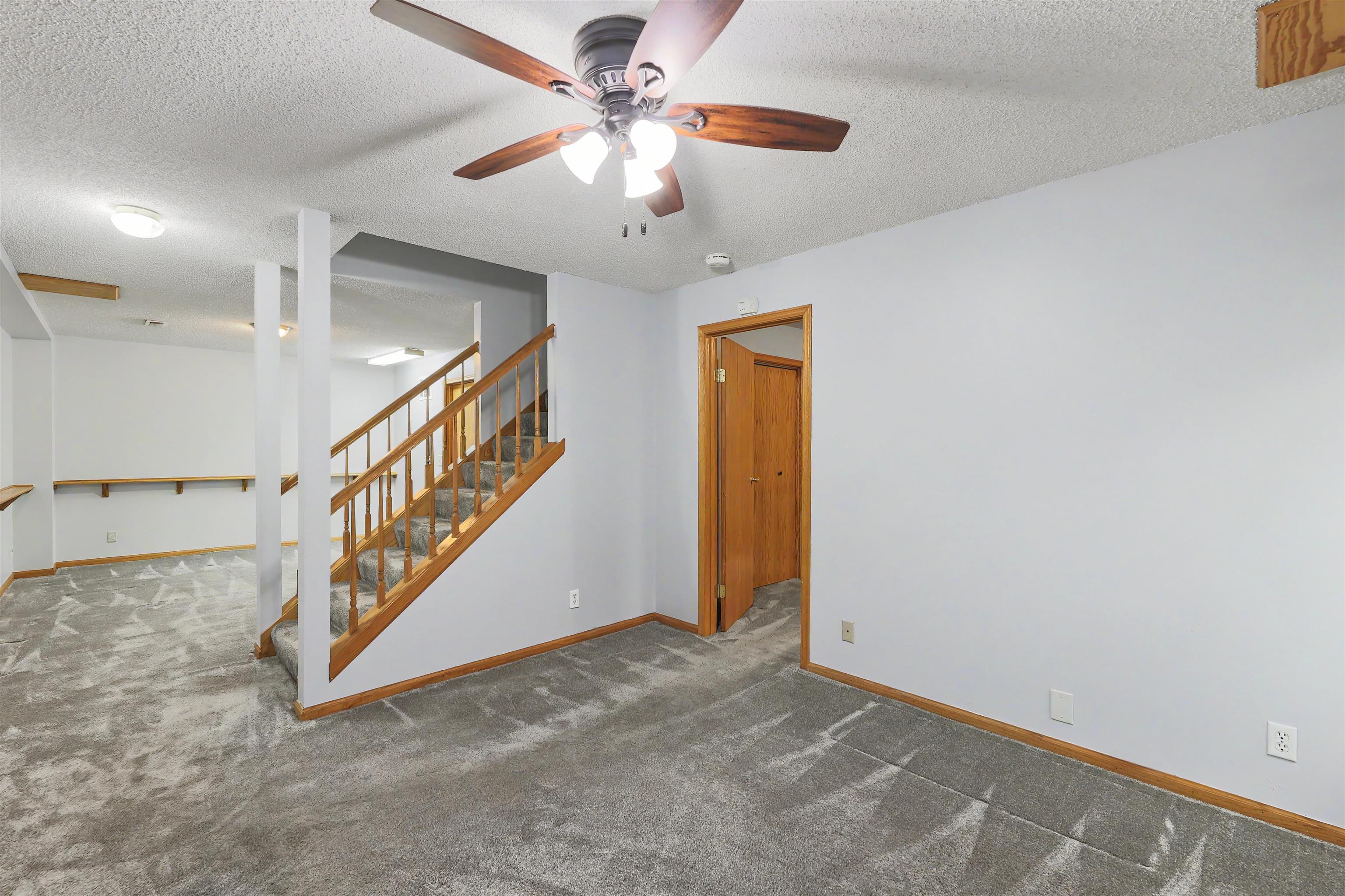 7030 E 40th Circle Wichita KS 67226-2411