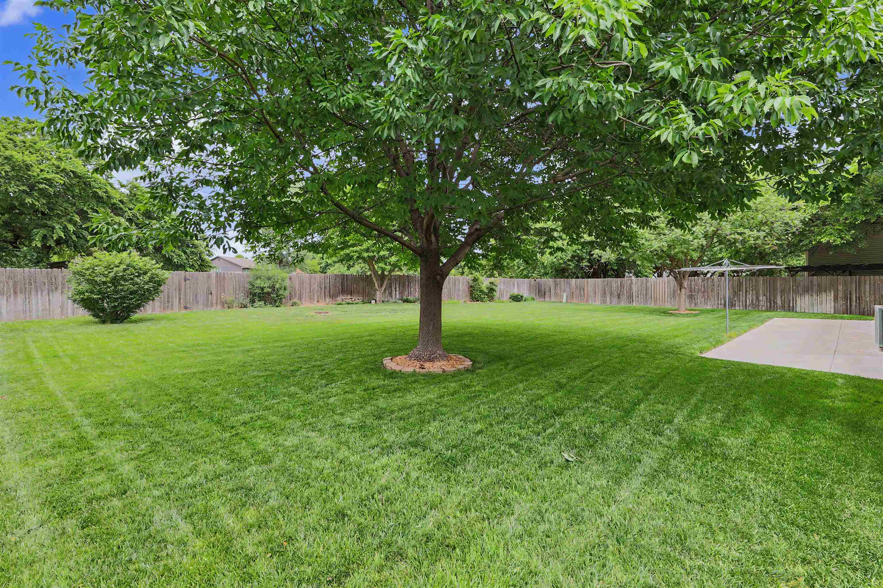 7030 E 40th Circle Wichita KS 67226-2411