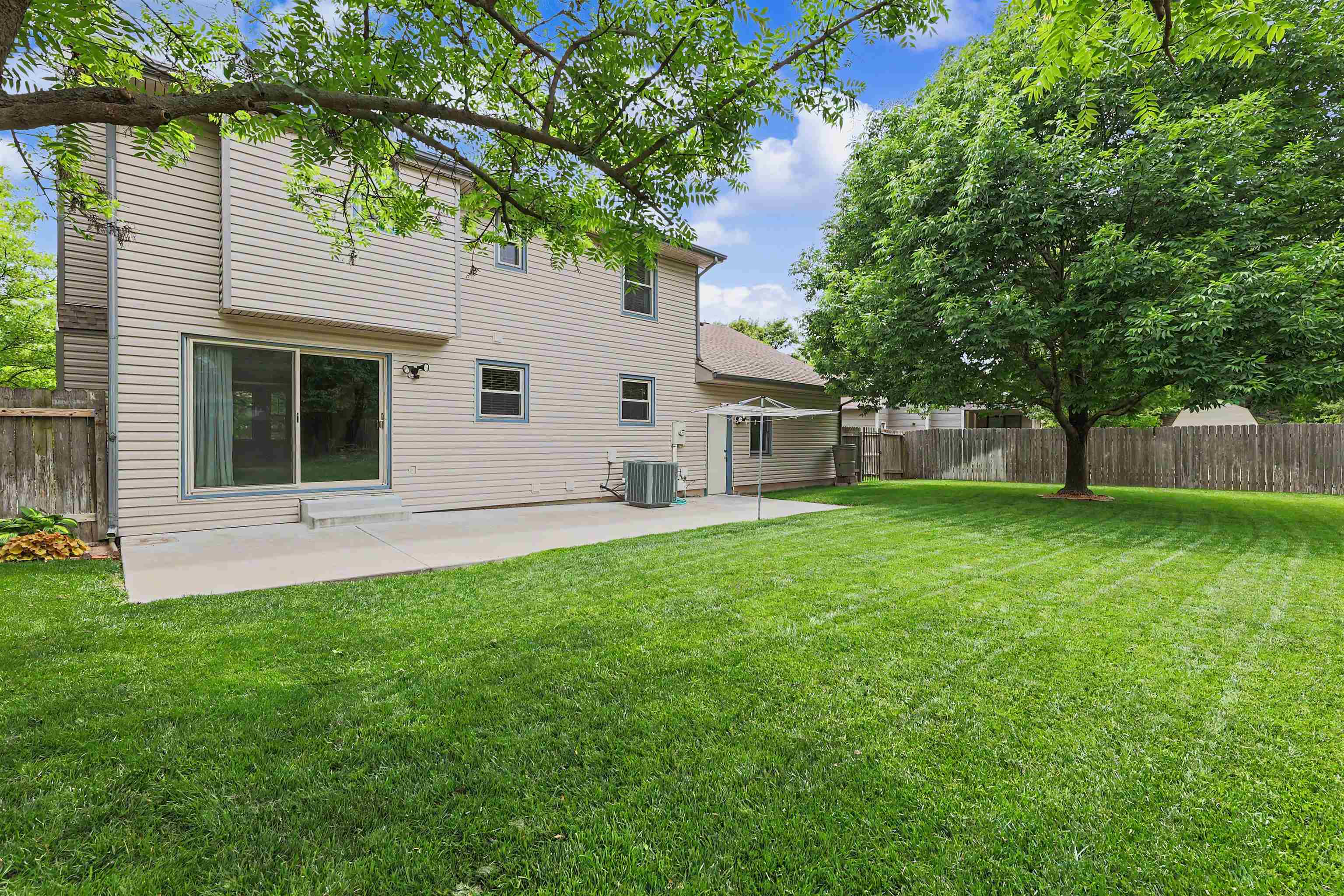 7030 E 40th Circle Wichita KS 67226-2411
