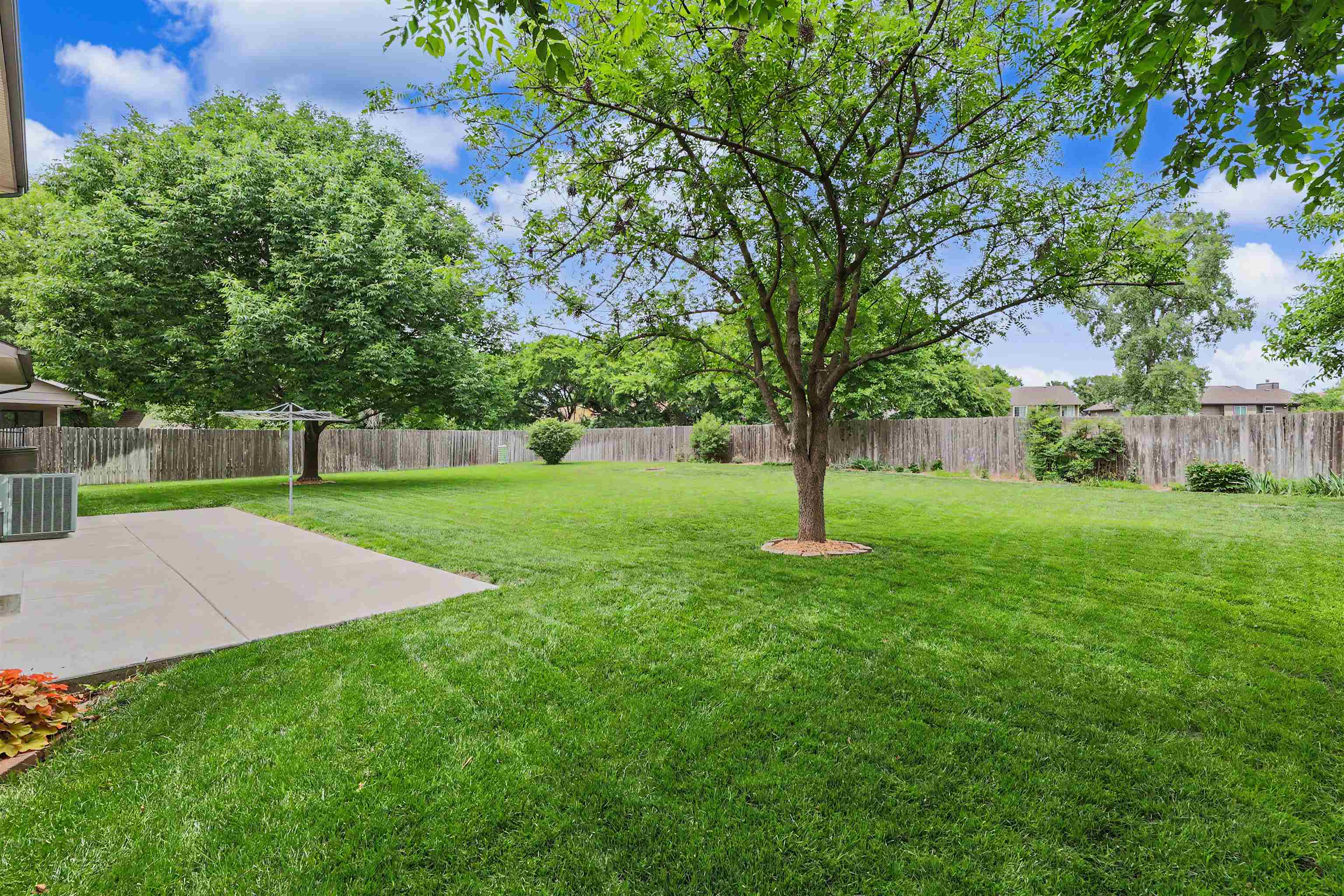 7030 E 40th Circle Wichita KS 67226-2411