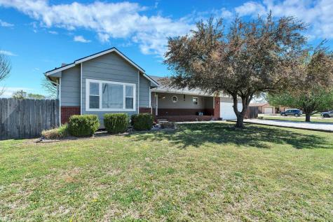 8814 N Ridge Road Valley Center KS 67147