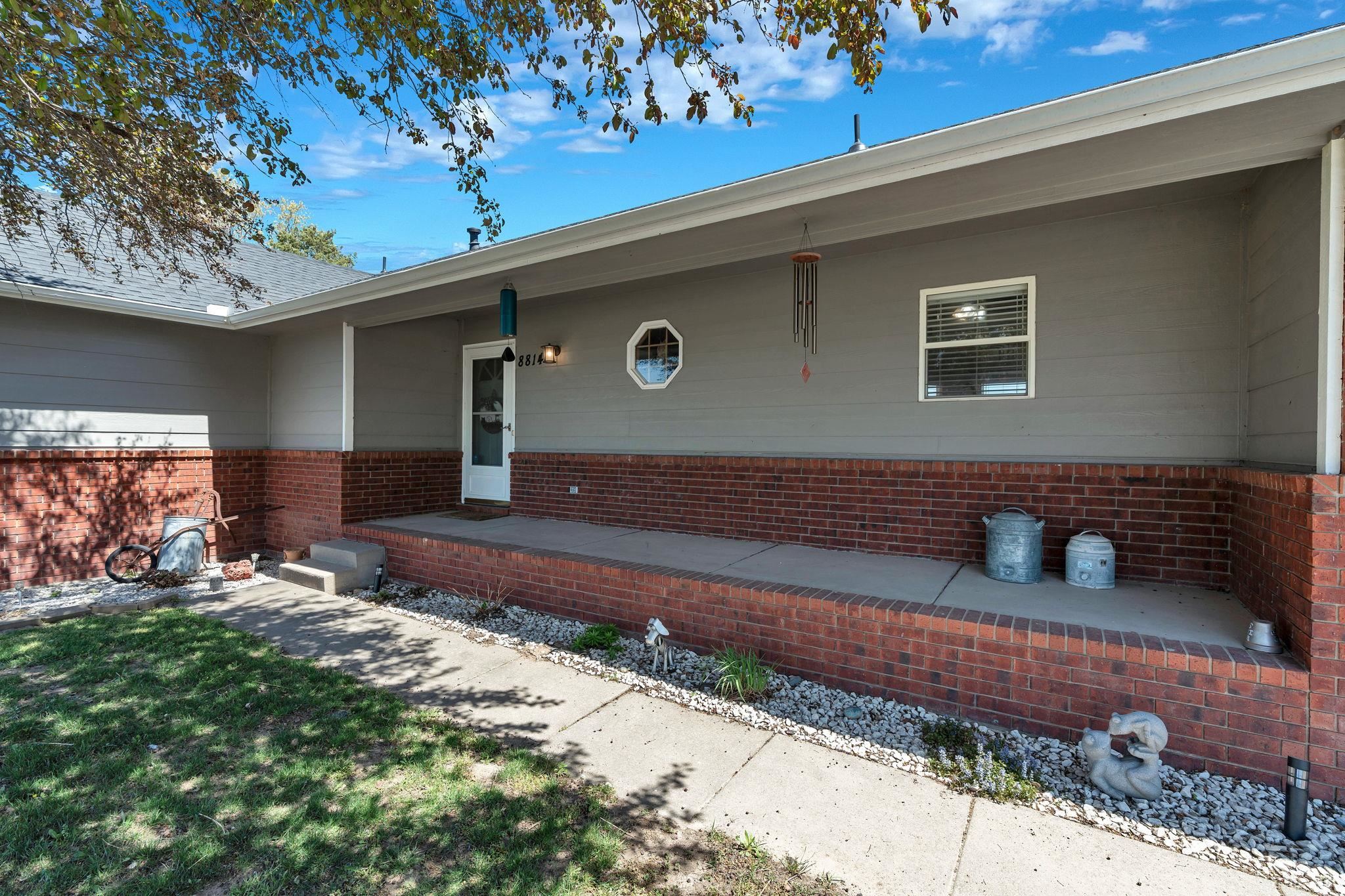 8814 N Ridge Road Valley Center KS 67147